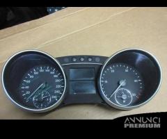 Quadro strumenti MERCEDES ML 280 del 2006