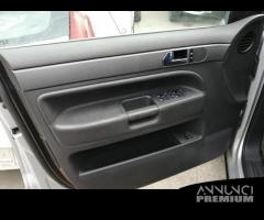 Pannello porta ant sx VOLKSWAGEN TOUAREG del 2008