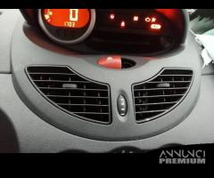 Bocchetta clima centrale RENAULT NEW TWINGO 2010