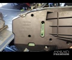 Quadro strum TOYOTA YARIS 1298cc benzina del 2008