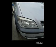 Proiettore destro OPEL ZAFIRA del 2003 - 1