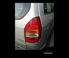 Fanale posteriore destro OPEL ZAFIRA del 2003