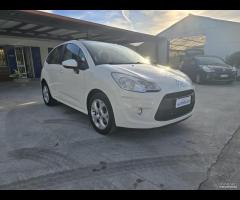 Citroen C3 1.4 Exclusive Style - 3