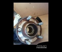 Fusello ant sinistro FORD C MAX 1560cc CDTI 2014