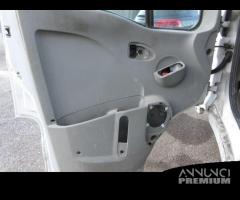 Porta anteriore sx RENAULT MASTER del 2005 - 7