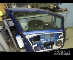 Porta anteriore sx FIAT GRANDE PUNTO del 2006 - 10