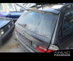 Portellone nudo BMW 320 del 2004