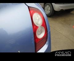 Fanale posteriore destro NISSAN MICRA del 2004