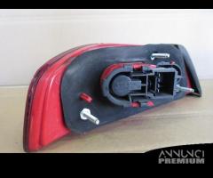 Fanale posteriore destro ALFA ROMEO 159 del 2006 - 10