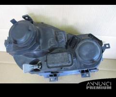 Proiettore sinistro VOLKSWAGEN POLO 4 9N del 2002 - 6