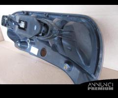 Fanale posteriore sinistro LANCIA YPSILON del 2004 - 10