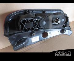 Fanale posteriore sinistro LANCIA YPSILON del 2004 - 11