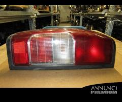 Fanale posteriore sinistro NISSAN NAVARA 2002