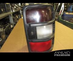 Fanale posteriore dx MITSUBISHI PAJERO 1992