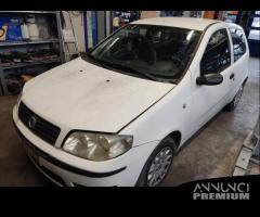 Ricambi FIAT PUNTO 3 1242cc 8V del 2004