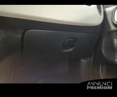 Cassetto portaoggetti FIAT PANDA del 2014