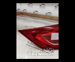 FANALE STOP POSTERIORE INTERNO DX 2015 TOYOTA AURI