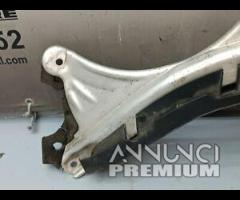 SUPPORTO TRASVERSALE ANTERIORE MOTORE AUDI A6 S LI - 8