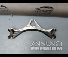 SUPPORTO TRASVERSALE ANTERIORE MOTORE AUDI A6 S LI - 10