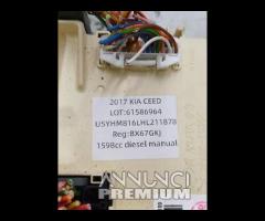 CENTRALINA ECU SCATOLA FUSIBILI 2017 KIA CEED D4FB