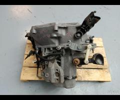 CAMBIO MANUALE 5M PEUGEOT 208 2014 1.0 B 980384618 - 13