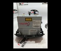 AUTORADIO CON RIVESTIMENTO MASCHERINA CENTRALE MAZ - 10