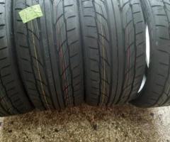 4 gomme nuove 265 40 22 nito toyo ng55 106y