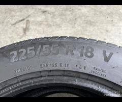 2 Gomme 225/55 R18 Continental estive 85% residui