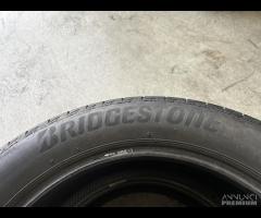 2 Gomme 215/55 R18 Bridgestone estive 90% residui