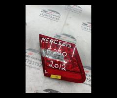 FARO FANALE STOP POSTERIORE SX MERCEDES C207 E220 - 21