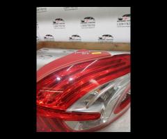 FANALE STOP POSTERIORE DESTRO 2014 PEUGEOT 208 I A - 12