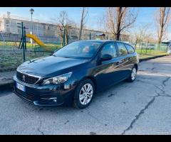 Peugeot 308 EURO 6 !! DIESEL 1.5 HDI !! OK PERMUTE