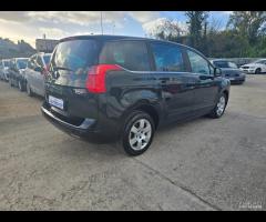 Peugeot 5008 1.6 HDi 112CV Business