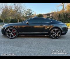 Bentley Continental GT 6.0 W12 "Iva esposta"