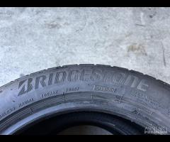 2 Gomme 215/50 R17 Bridgestone Estive 85% residui - 4