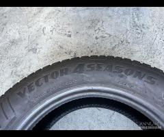 2 Gomme 215/65 R16 Goodyear 4 Stagioni 85% residui