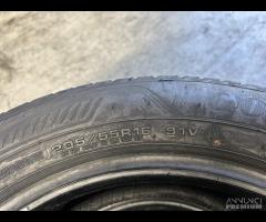 2 Gomme 205/55 R16 Goodyear 4 Stagioni 85% residui