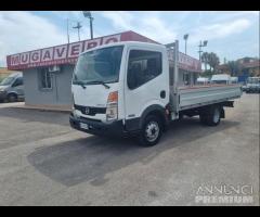 Nissan cabstar 2.5 110cv cassone fisso