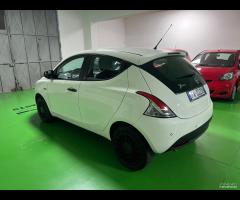 Lancia Ypsilon 1.2 69 CV 5 porte GPL Ecochic Elefa