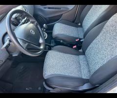 Lancia Ypsilon 1.2 69 CV 5 porte GPL Ecochic Silve - 9