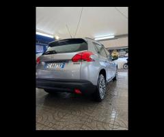 Peugeot 2008 BlueHDi 100 Black Matt - 7