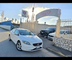 Volvo V40 T2 Summum