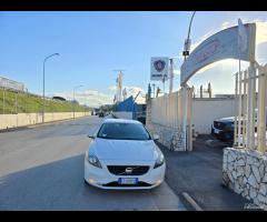 Volvo V40 T2 Summum