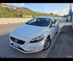 Volvo V40 T2 Summum