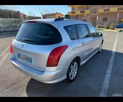 Peugeot 308 1.6 HDi 93cv SW - 11