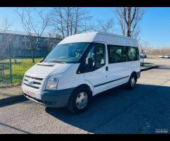 Ford Transit- PULMINO 9 POSTI 70.000 KM !!!!!!