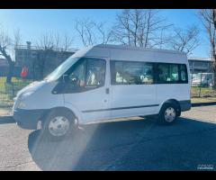 Ford Transit- PULMINO 9 POSTI 70.000 KM !!!!!!