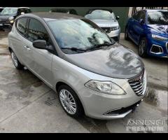 Lancia Ypsilon 1.3 MJT 16V 95 CV 5 porte S&S Plati