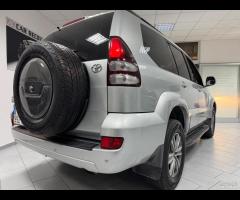 Toyota Land Cruiser 3.0 D-4D 16V cat 5 porte Sol - 6