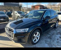 Audi Q5 2.0 TDI 150 CV Business Sport